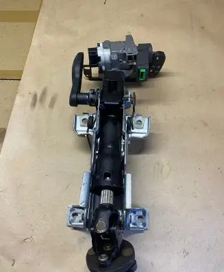 Volvo S80 Steering wheel axle P30680083 8673073