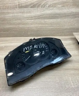 Opel Meriva A Speedometer (instrument cluster) 13173375XJ