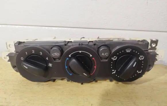 Ford Focus Climate control unit 3M5T19980AD 69607320