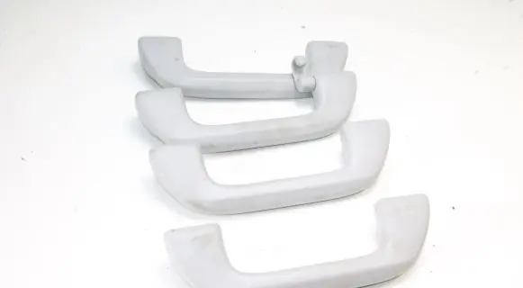 Honda CR-V A set of handles for the ceiling 