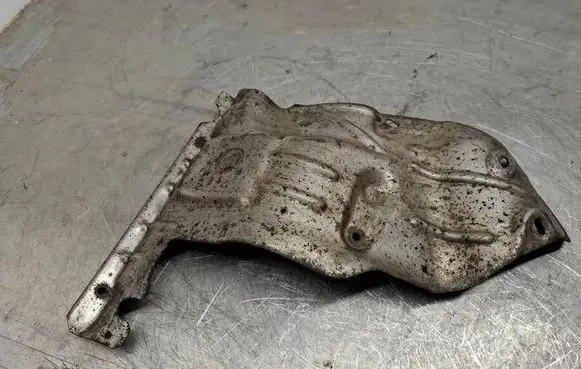 Opel Signum Heat shield in engine bay 55182370