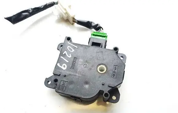 Subaru Outback Air flap motor/actuator 1138002380 113800-2380