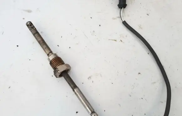 Volkswagen Crafter Exhaust gas temperature sensor 03l906088dn