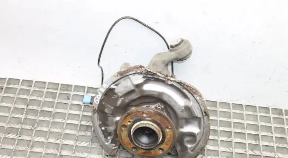 Mercedes-Benz CLA C117 X117 W117 Rear wheel hub