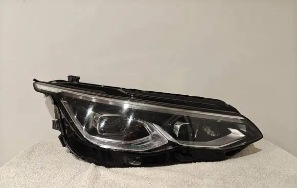 Volkswagen Golf VIII Headlight/headlamp 5H2941114H 1710VF2ABH7G 90198108