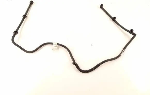 Mercedes-Benz C W204 Fuel line pipe 6420700200 6420708332