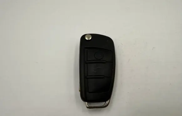 Audi Q7 4L Ignition key/card 8E0837220R