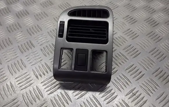 Toyota Avensis T220 Dashboard side air vent grill/cover trim 5568605030