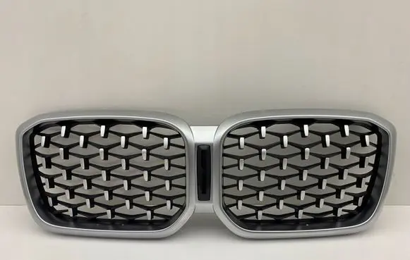 BMW X3 G01 Front bumper upper radiator grill 10627111