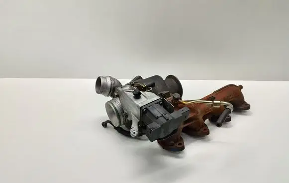 BMW 5 E60 E61 Turbo 724779 7810182