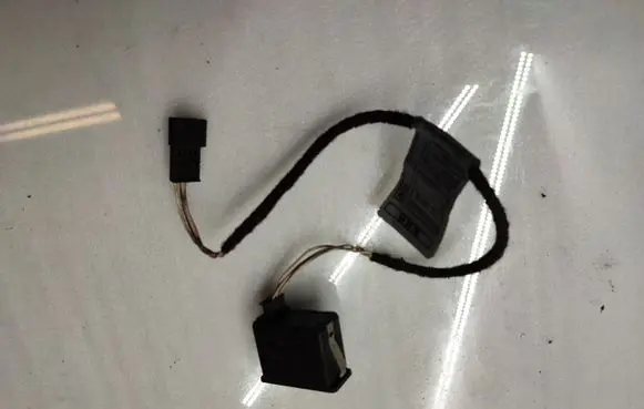 BMW 3 E90 E91 USB socket connector 9231763