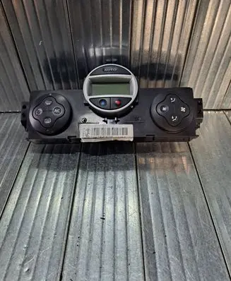 Renault Megane II Climate control unit 8200413906 69340061 G020CC