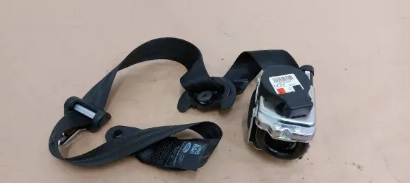 Land Rover Range Rover L405 Front seatbelt CPLA611B09GB 621635300