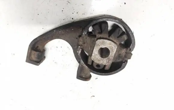 Ford Mondeo MK I Engine mount bracket 93bb6p090bc 93bb-6p090-bc