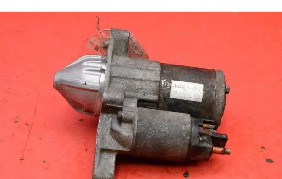 Dacia Dokker Starter motor 233001903R