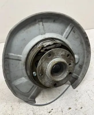 BMW 5 E60 E61 Rear wheel hub spindle/knuckle 0310004