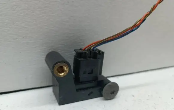 BMW 5 E60 E61 Airbag deployment crash/impact sensor 6977398 00B1830C 200905