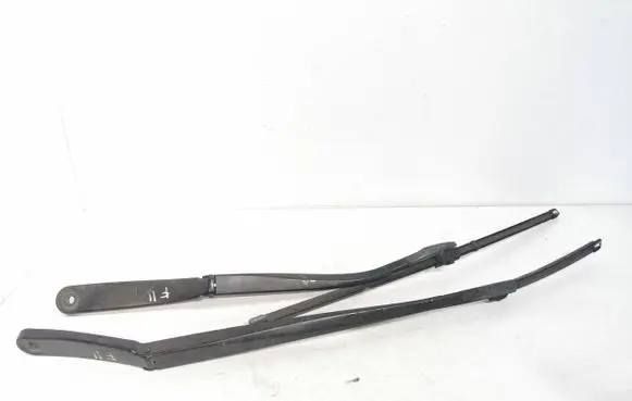 BMW 5 F10 F11 Front wiper blade arm 7182459 7203156