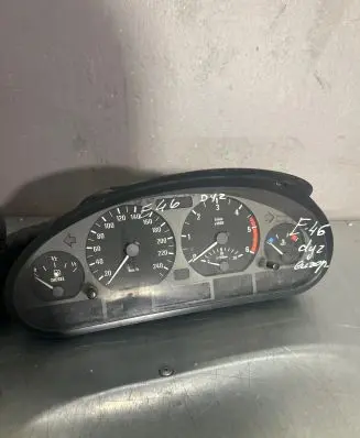 BMW 3 E46 Speedometer (instrument cluster) 8387606 A20221312408244 187256