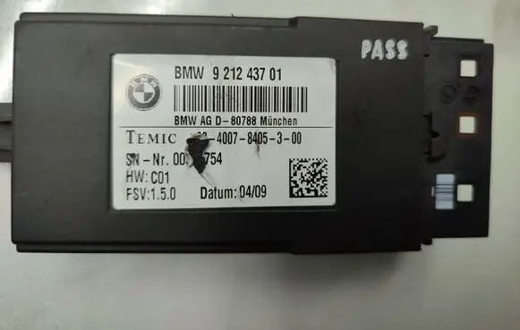 BMW 7 F01 F02 F03 F04 Seat heating relay 9212437