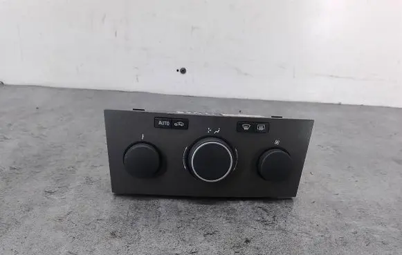Opel Zafira B Climate control/heater control trim 13168100