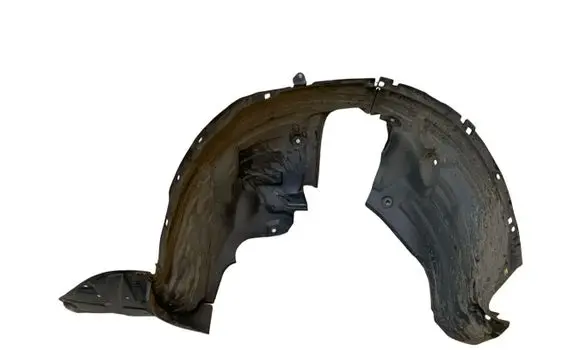 Front wheel arch liner splash guards