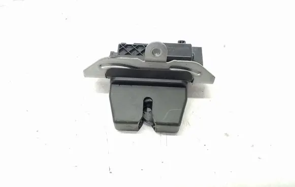 Ford Mondeo MK V Tailgate/trunk/boot lock/catch/latch DS7AN442A66AB