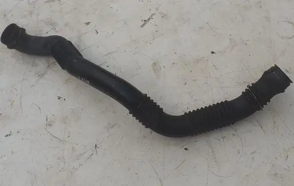 Mercedes-Benz A W169 Intercooler hose/pipe A1695200701