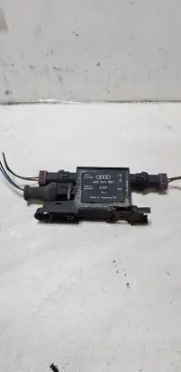 Audi 80 90 S2 B4 Door central lock control unit/module 4A0959981