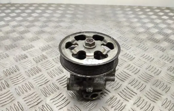Honda FR-V Power steering pump RJL001214G