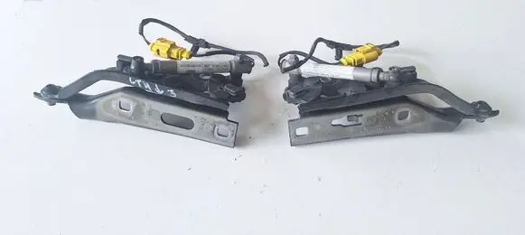 Audi A3 S3 8V Engine bonnet/hood hinges 8V0823302F 8V0823301F