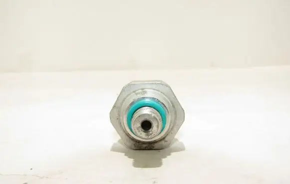 Dacia Duster Oil pressure sensor 921366801r