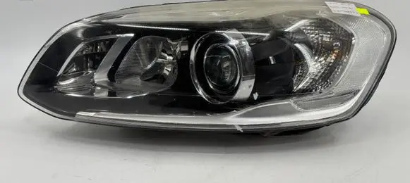 Volvo XC60 Headlight/headlamp 31395896 K857995