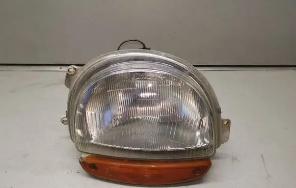 Renault Twingo I Headlight/headlamp