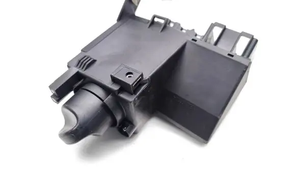 Mercedes-Benz E AMG W210 Light switch 04055008