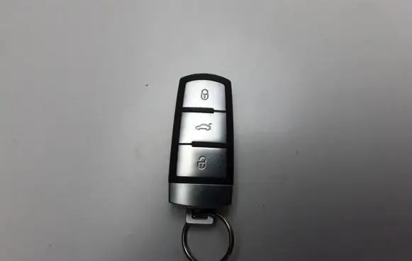 Volkswagen PASSAT B7 Ignition key/card 