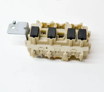 Renault Kadjar Fuse module C5067 8901R