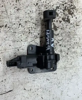 Chrysler Voyager Vent window/glass motor 04717607AB 688320