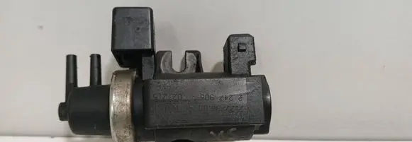 BMW 5 E60 E61 Turbo solenoid valve 72279600 02T215 2247906