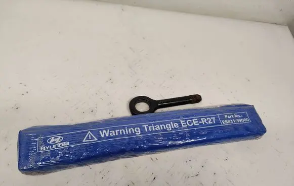 Hyundai i30 Tool set E883199000