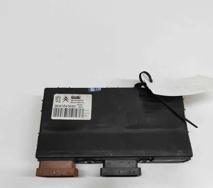 Peugeot 407 Seat control module 9645840680