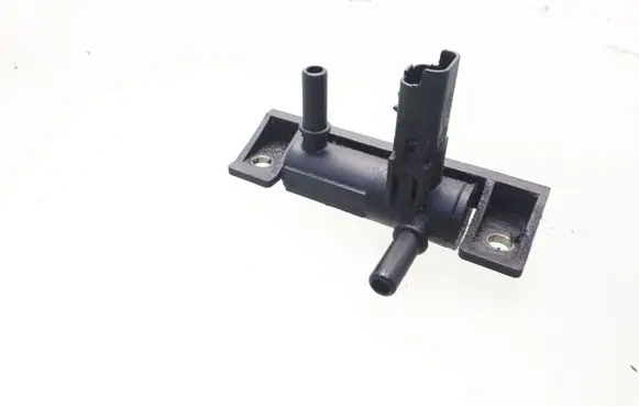 Fuel pressure sensor