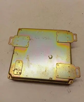 Audi A4 S4 B5 8D Engine control unit/module 8A0906266J