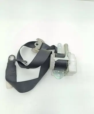 Toyota Corolla E160 E170 Front seatbelt 7P2810P 069676 363973