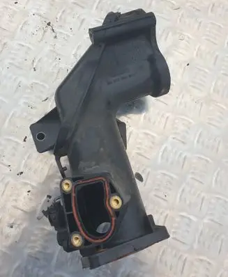 Jeep Cherokee Air intake duct part A6420901037