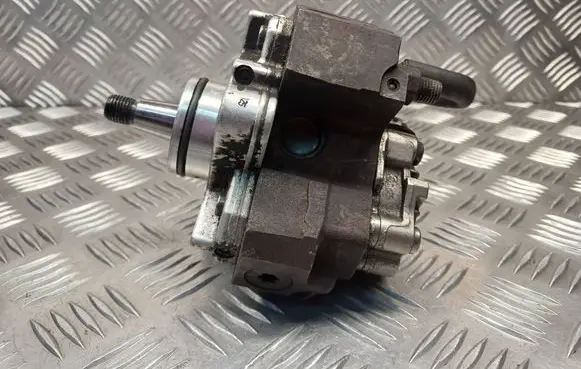 Renault Espace - Grand espace IV Fuel injection high pressure pump 0445010033 8200170377 0928400502