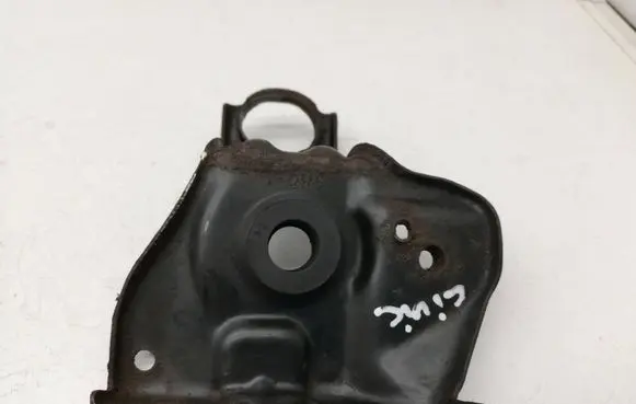 Honda Civic Radiator mount bracket