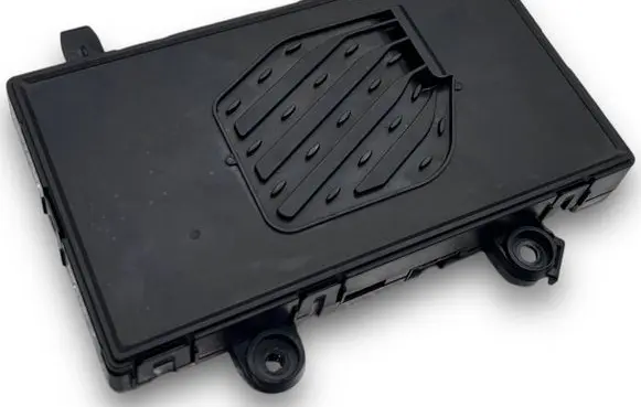 Mercedes-Benz A W177 Central body control module S3825 A1779001710