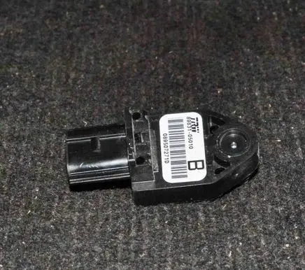 Toyota Avensis T250 Airbag deployment crash/impact sensor 8983105010
