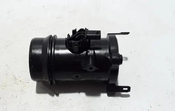BMW 5 F10 F11 Mass air flow meter 8519492